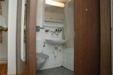Hostel Funny Farm Backpackers Unterseen Exterior foto
